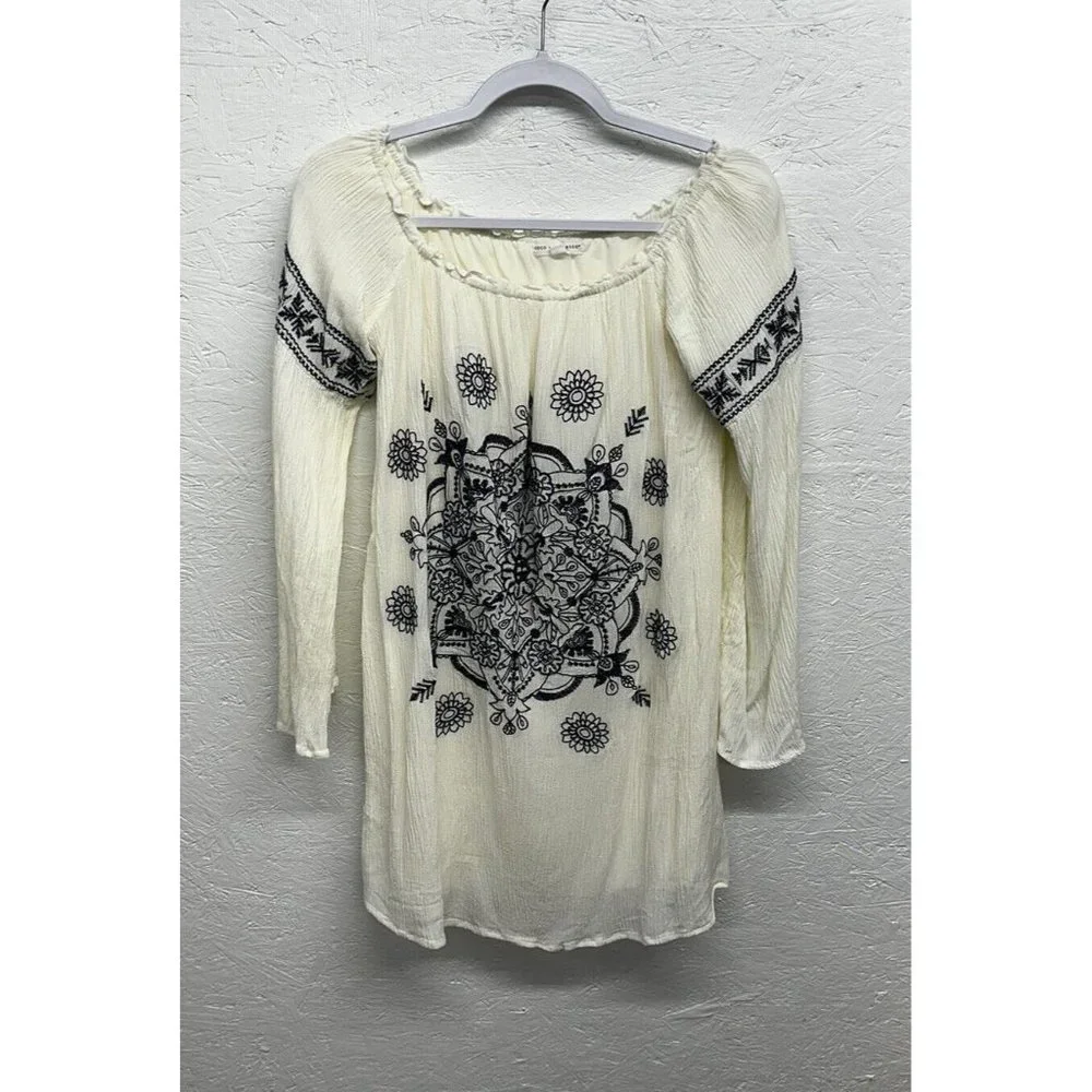 Coco + Jameson Lace Top Sz XL Navy Off White Long Sleeve Tunic Boho - Picture 1 of 9